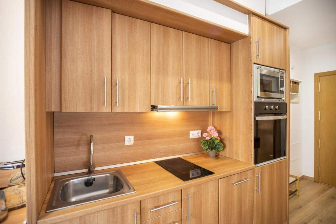 Apartament Al Cor Del Barri Vell De ジローナ エクステリア 写真