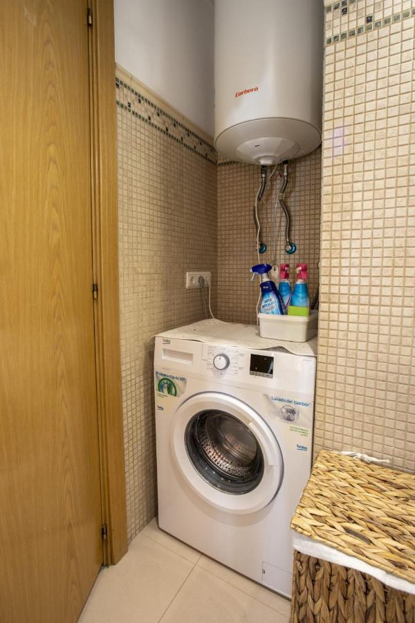 Apartament Al Cor Del Barri Vell De ジローナ エクステリア 写真